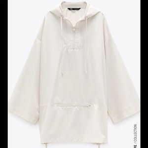 NWT Zara Limited Edition Kangaroo jacket Small